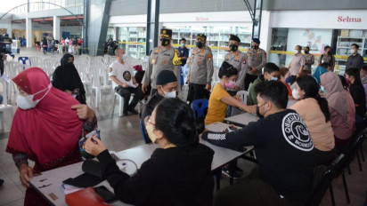 Polda Kepri Siapkan 5.347 Dosis Vaksin Booster untuk Pemudik