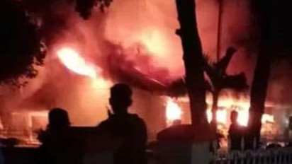 Rumah Sakit Krikilan Banyuwangi Terbakar, Puluhan Pasien Berhamburan