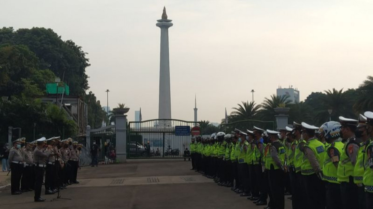 Aksi 11 April, Polisi Siapkan Rekayasa Lalu Lintas di Sekitar DPR
            - galeri foto