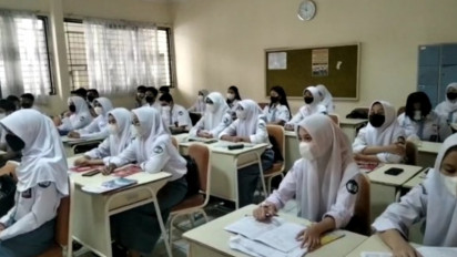 SMA Negeri 3 Tangsel Gelar PTM 100 Persen