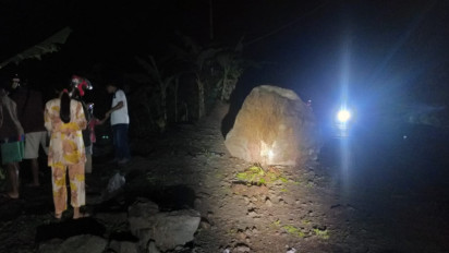 Truk Jatuh ke Jurang Sedalam 50 Meter Akibat Terkena Batu Besar, 2 Orang Meninggal Dunia