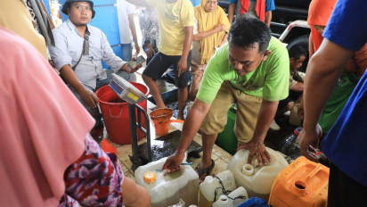 Pedagang Serbu Minyak Goreng Curah, Penyalur Kewalahan sampai Berceceran