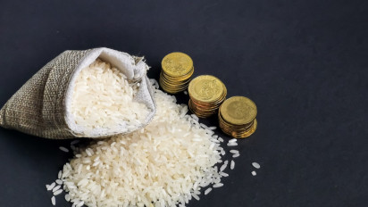 13 Keutamaan Menunaikan Zakat: Membuka Pintu Rezeki hingga Penghapus Dosa