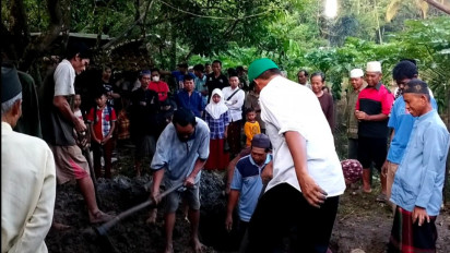 Siswi SMK Cianjur yang Tewas Karena Diduga Dicekoki dan Diperkosa, Dimakamkan Usai Autopsi
