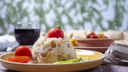 Tips Sehat Saat Puasa: Makanan Berserat Cegah Risiko Gigi Berlubang