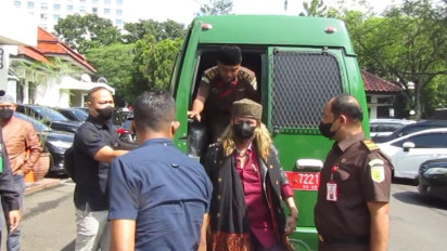 Majelis Hakim PN Bandung Diminta Tolak Eksepsi, Habib Bahar Smith Pasrah