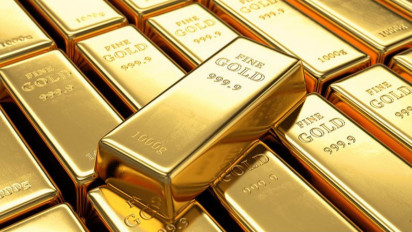 Harga Emas Turun Tertekan Naiknya Dolar dan Imbal Hasil Obligasi AS