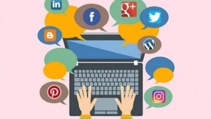 Manfaatkan Media Sosial Hasilkan Puluhan Juta Jualan Produk Digital