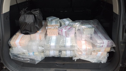 Dua Mobil Berisi Uang Rp5 Miliar Diamankan Polres Mojokerto Kota