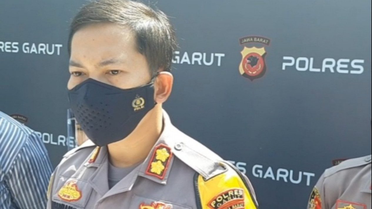 Ratusan Mamah Muda di Garut Bisa Lega, Bos Investasi Bodong yang Rugikan Mereka Menyerahkan Diri
            - galeri foto