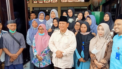 Silaturahmi, Ketum DPP Gerindra Prabowo Kunjungi Ponpes Zainul Hasan Genggong