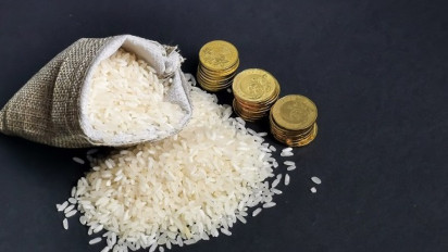 Bacaan Niat Membayar Zakat Fitrah untuk Diri Sendiri, Istri, Anak hingga Orang Tua