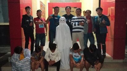 Takuti Warga Kenakan Kostum Pocong, 6 Remaja Bengkulu Diringkus Polisi