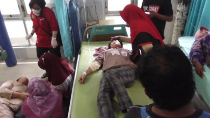 Diduga Keracunan Gas Semburan Lumpur PT SMGP, Puluhan Warga Dilarikan Ke Rumah Sakit