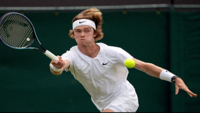 Petenis Nomor Satu Dunia Djokovic Gagal Raih Gelar Serbia Open Setelah Kalah dari Andrey Rublev