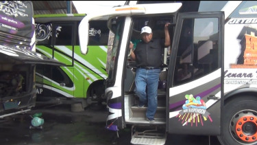 Penjualan Tiket Bus di Kudus Ludes Terjual Sejak H-7 Lebaran