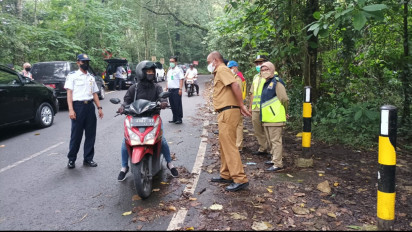 Cegah Rem Panas Akibat Medan Ekstrem di Jalur Pacet, DPU Bina Marga Jatim Sediakan Tempat Pemberhentian