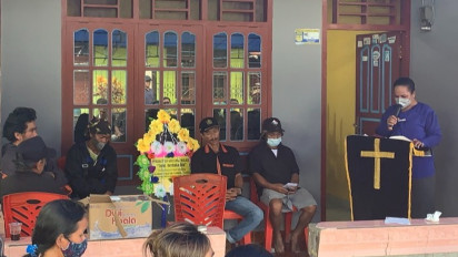 Jenazah Korban Penembakan OTK di Kabupaten Puncak Tiba di Timika