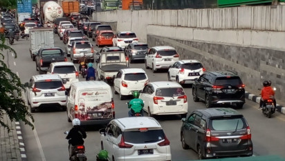 Arus Mudik Pantura Semarang Merayap 2 Km Hingga Exit Tol Krapyak