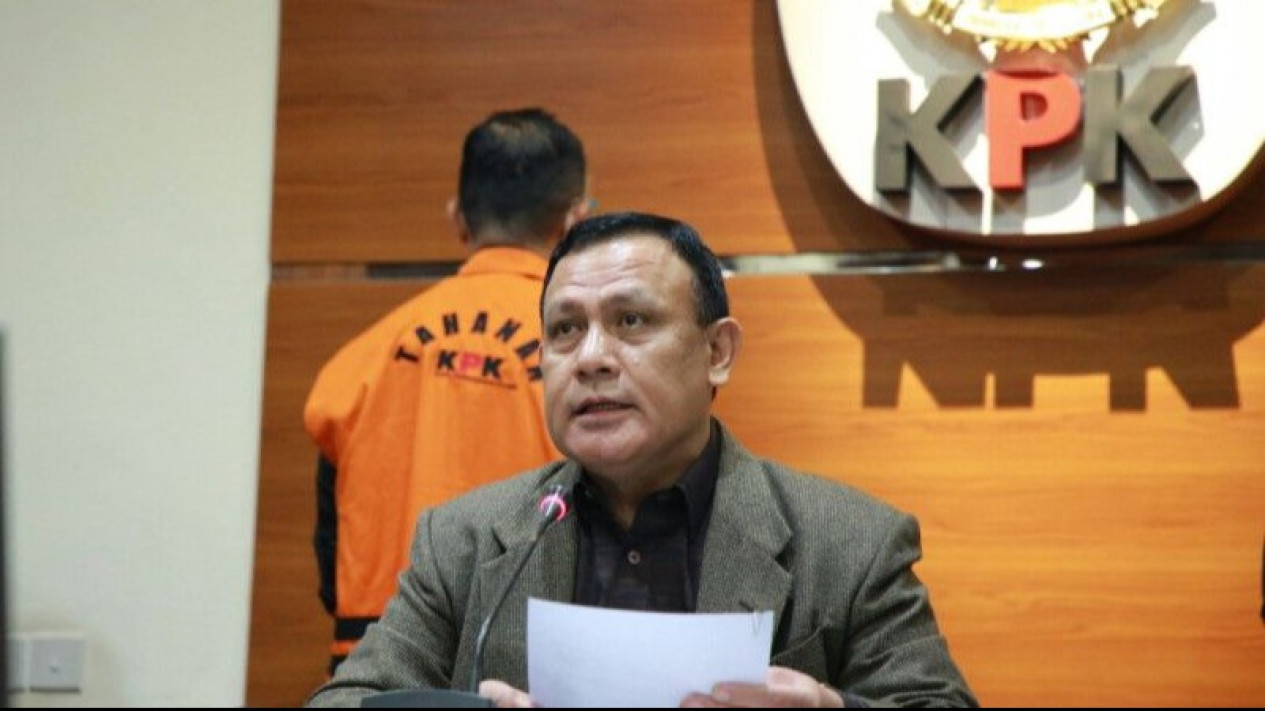 Ketua KPK: Sampai Hari Ini Tidak Ada Bukti Ganjar Pranowo Melakukan Suatu Peristiwa Pidana
            - galeri foto