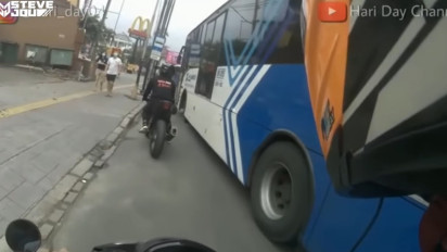 Niat Nge-Vlog untuk Tunjukkan Kesalahan Bus Transjakarta, MotoVlogger Ini Justru Dibully Netizen