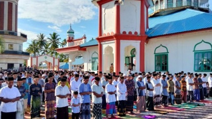 Ribuan Jemaah Tarekat Syattariyah di Aceh Sudah Lebaran, Umat Tetap Diminta Tidak Makan dan Minum Di Tempat Umum