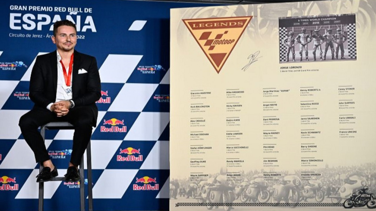 Jorge Lorenzo Resmi Sandang Gelar Legenda MotoGP
            - galeri foto
