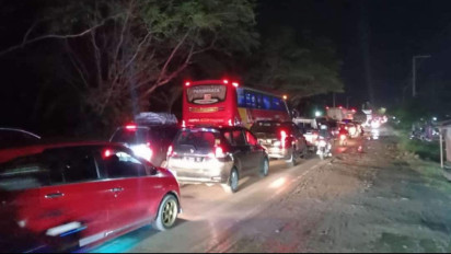 Jalur Ketanggungan Brebes Hingga Prupuk Tegal Terpantau Macet Hingga Sabtu Malam