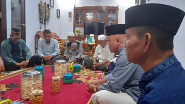 Tradisi Suku Lembak Bengkulu, Takbiran dengan Berjalan Kaki