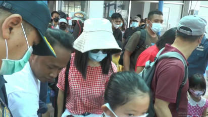 Pelabuhan Penyeberangan Jepara Dipadati Pemudik dan Wisatawan Lebaran