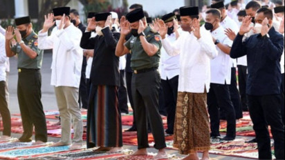 Rayakan Idul Fitri, Jokowi Minta Masyarakat Tetap Jaga Prokes