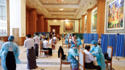 Filipina Berencana Bantu Myanmar 5 Juta Vaksin Sputnik V