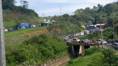 Jalur Lingkar Gentong Tasikmalaya Macet dari Ke Dua Arah
