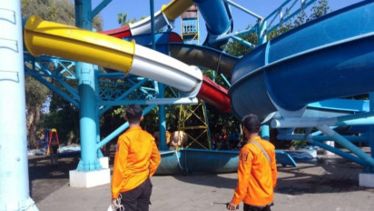Sembilan Orang Jatuh dari Seluncuran di Kenjeran Park Surabaya