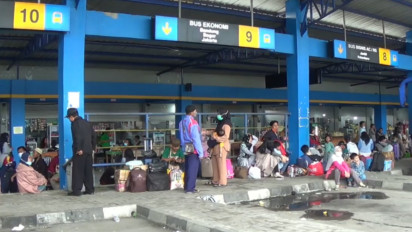 Dampak One Way, Ribuan Penumpang Tertahan di Terminal Wonosari Gunungkidul