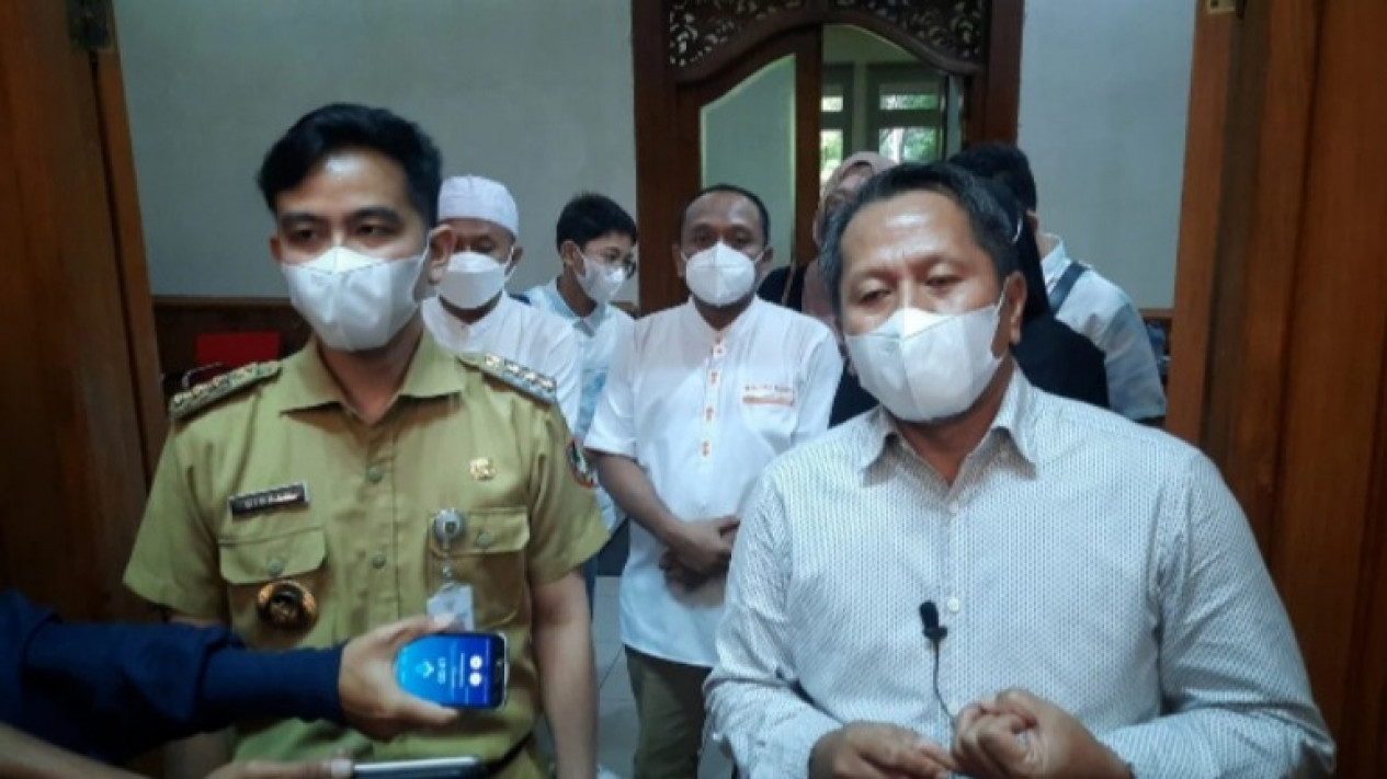 Wali Kota Solo Undang Crazy Rich Grobogan, Ini yang Dibahas
            - galeri foto