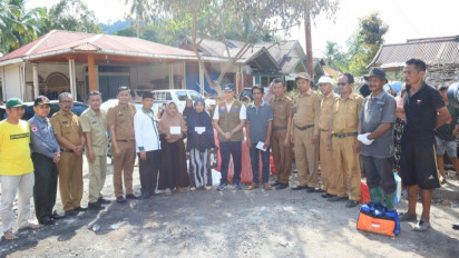 Korban Kebakaran di Wilayah Nagari Dapat Bantuan Senilai Puluhan Juta Rupiah dari Pemkab Sijunjung