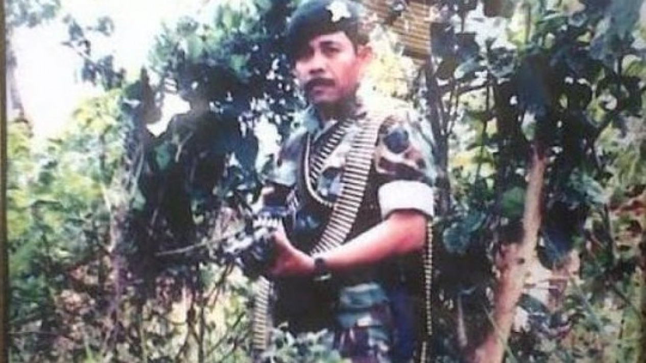 Kisah Tatang Koswara Sang Sniper TNI Terbaik,  Empat Kali Terjun ke Medan Perang, Habisi 80 Musuh
            - galeri foto