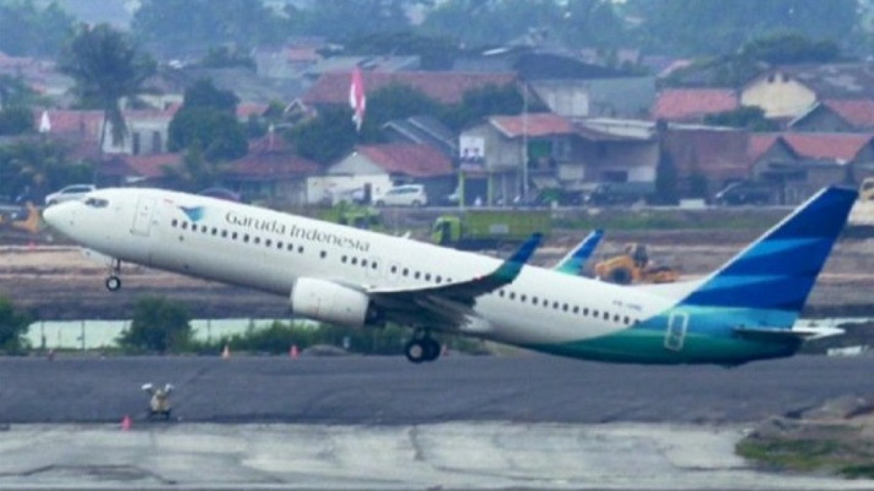 Kursi Penyandang Disabilitas di Garuda Ditempati Pejabat, YLKI: Semoga Tidak Hanya Minta Maaf
            - galeri foto