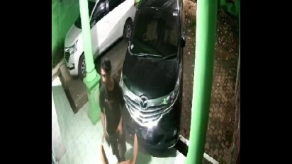 Kawanan Pencuri Bawa Kabur Mobil Milik Pensiunan Polisi di Bandar Lampung