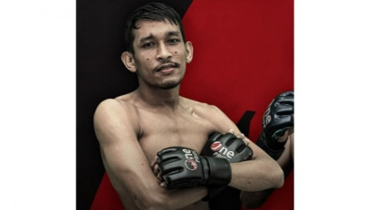 Gideon Manurung Buru Tiket Title Fight Strawweight