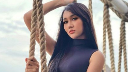 Lucinta Luna Peluk Mesra Okan Kornelius di Atas Ranjang: Makasih Mas, Empuk Banget