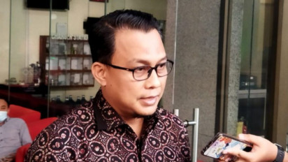Tidak Kooperatif, KPK Jemput Paksa Wali Kota Ambon Richard Louhenapessy