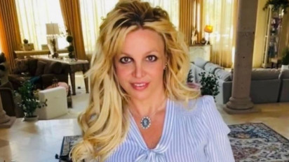 Britney Spears Mengalami Keguguran