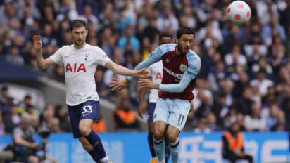 Gol Penalti Harry Kane Bawa Tottenham Hotspur Menang Tipis 1-0 Atas Burnley