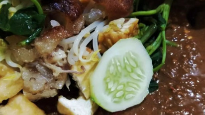 Pecinta Kuliner Surabaya Wajib Merapat! Tengok nih Rekomendasi Rujak Cingur yang Harus Dicoba