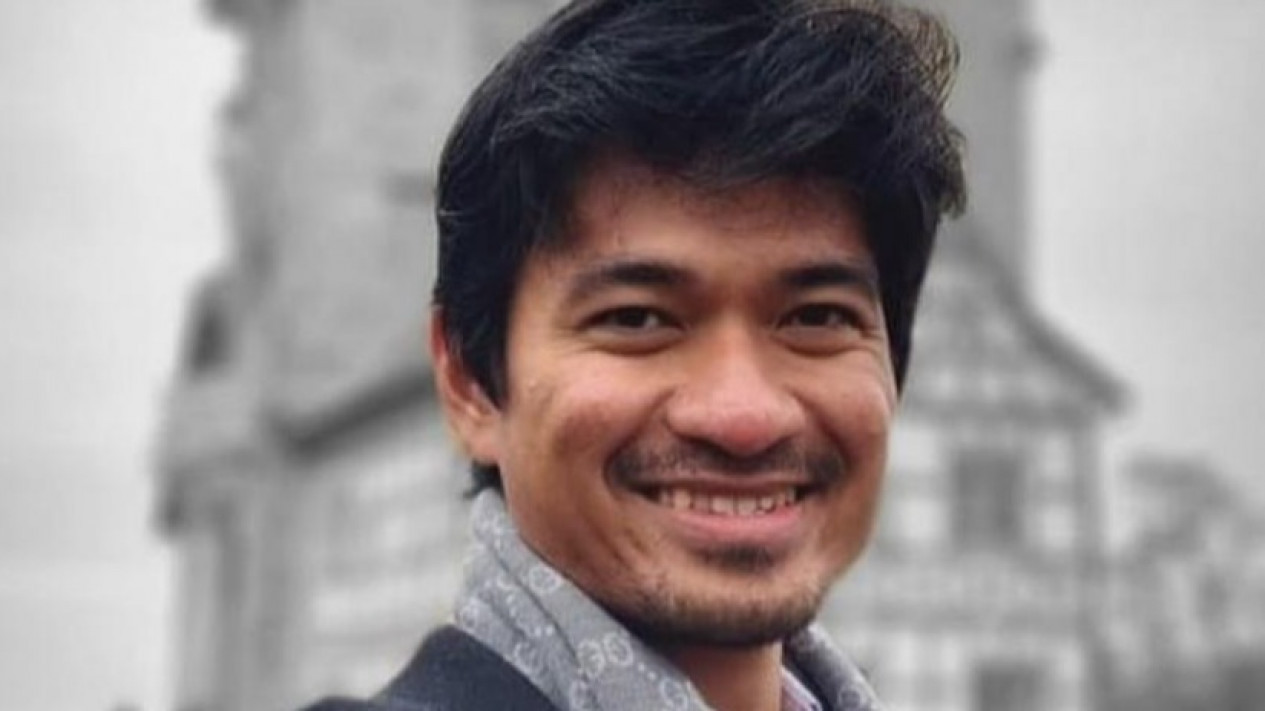 Bukan Cuma Ragil Mahardika, 4 Artis Top Ini Lebih Dulu Ngaku Gay
            - galeri foto