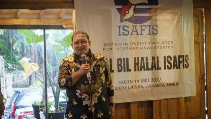 Netizen Sebut Fadli Zon "Kompor Meleduk", Apa Alasannya?