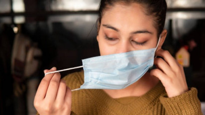 Jangan Buang Masker Sembarangan, Berikut Tips Kelola Masker Bekas Pakai