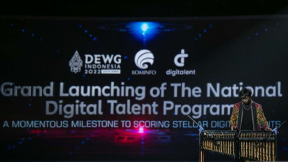 Kenalkan Angklung, Sekjen Kominfo Ajak Delegasi Terapkan Harmoni